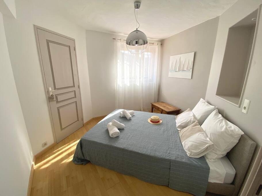 A Louer Haut De Villa 4 Pieces A Sainte-Maxime Golfe De St-Tropez エクステリア 写真